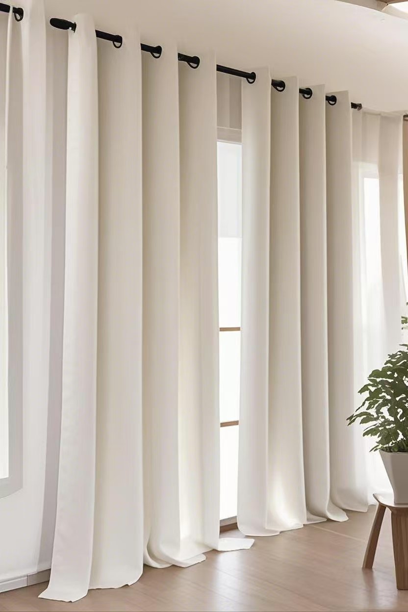 코멧 홈 프리미엄 단열 아일렛 암막 커튼 2개입 상세 이미지 2